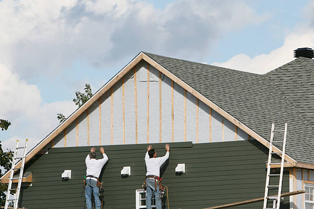 Professional Siding Installation technician working in Fredonia, NY